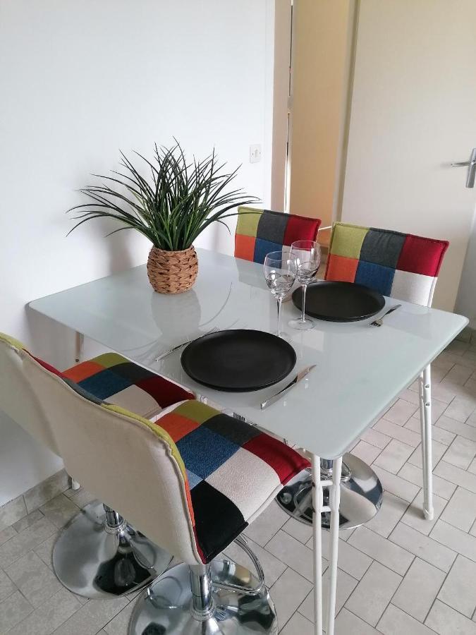 Studio "Douceur Angevine" Hotel Saint-Jean-des-Mauvrets Bagian luar foto